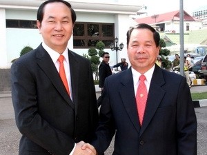 Việt Nam trao Huân Huy chương cho các cán bộ Bộ Anh ninh CHDCND Lào - ảnh 1